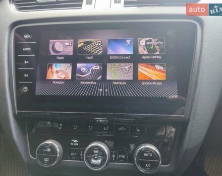 Красный Шкода Октавия, объемом двигателя 1.5 л и пробегом 123 тыс. км за 25800 $, фото 25 на Automoto.ua