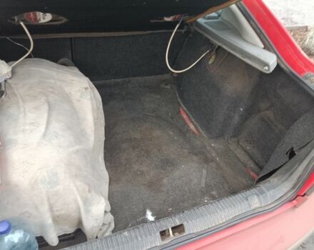 Красный Шкода Октавия, объемом двигателя 1.6 л и пробегом 397 тыс. км за 2500 $, фото 2 на Automoto.ua