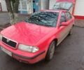 Красный Шкода Октавия, объемом двигателя 1.6 л и пробегом 397 тыс. км за 2500 $, фото 1 на Automoto.ua