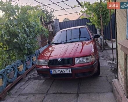 Красный Шкода Октавия, объемом двигателя 1.6 л и пробегом 350 тыс. км за 3500 $, фото 7 на Automoto.ua