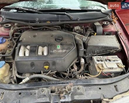 Червоний Шкода Октавія, об'ємом двигуна 1.78 л та пробігом 400 тис. км за 3200 $, фото 10 на Automoto.ua