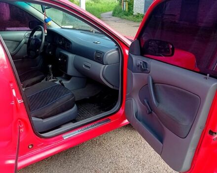 Красный Шкода Октавия, объемом двигателя 1.6 л и пробегом 223 тыс. км за 3800 $, фото 2 на Automoto.ua