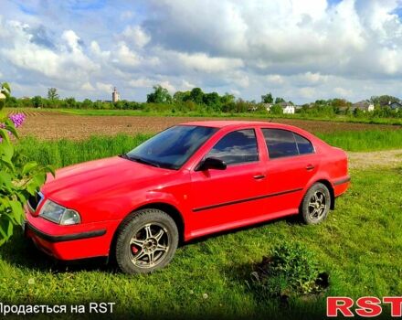 Красный Шкода Октавия, объемом двигателя 1.6 л и пробегом 223 тыс. км за 3800 $, фото 6 на Automoto.ua