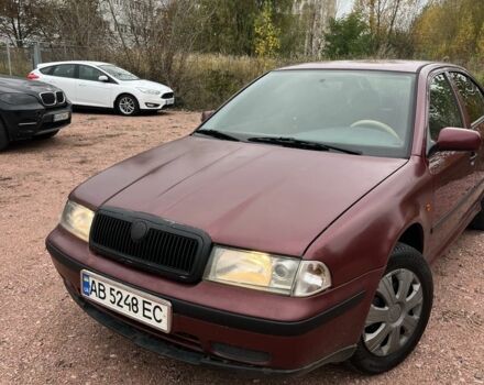 Червоний Шкода Октавія, об'ємом двигуна 1.6 л та пробігом 287 тис. км за 1850 $, фото 2 на Automoto.ua