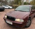 Червоний Шкода Октавія, об'ємом двигуна 1.6 л та пробігом 287 тис. км за 1850 $, фото 2 на Automoto.ua