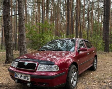 Красный Шкода Октавия, объемом двигателя 1.8 л и пробегом 390 тыс. км за 3500 $, фото 1 на Automoto.ua