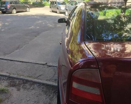 Червоний Шкода Октавія, об'ємом двигуна 1.78 л та пробігом 328 тис. км за 3999 $, фото 8 на Automoto.ua
