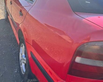 Красный Шкода Октавия, объемом двигателя 1.6 л и пробегом 287 тыс. км за 3200 $, фото 4 на Automoto.ua