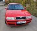 Красный Шкода Октавия, объемом двигателя 2 л и пробегом 384 тыс. км за 3300 $, фото 1 на Automoto.ua