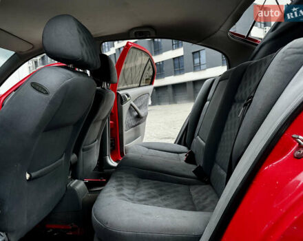 Червоний Шкода Октавія, об'ємом двигуна 1.6 л та пробігом 300 тис. км за 2750 $, фото 25 на Automoto.ua