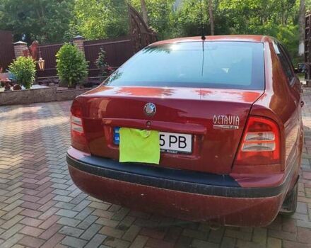 Красный Шкода Октавия, объемом двигателя 1.6 л и пробегом 162 тыс. км за 4500 $, фото 5 на Automoto.ua