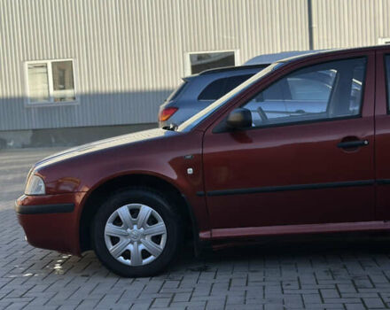 Червоний Шкода Октавія, об'ємом двигуна 1.6 л та пробігом 318 тис. км за 3000 $, фото 2 на Automoto.ua