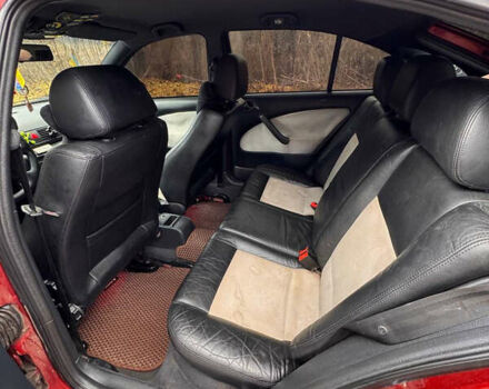 Червоний Шкода Октавія, об'ємом двигуна 1.78 л та пробігом 244 тис. км за 6000 $, фото 10 на Automoto.ua