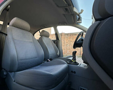 Червоний Шкода Октавія, об'ємом двигуна 1.6 л та пробігом 318 тис. км за 3000 $, фото 18 на Automoto.ua