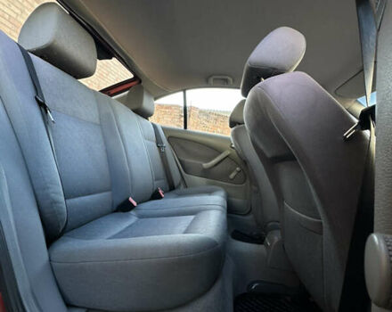 Червоний Шкода Октавія, об'ємом двигуна 1.6 л та пробігом 318 тис. км за 3000 $, фото 15 на Automoto.ua