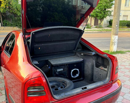 Червоний Шкода Октавія, об'ємом двигуна 1.8 л та пробігом 258 тис. км за 5199 $, фото 13 на Automoto.ua