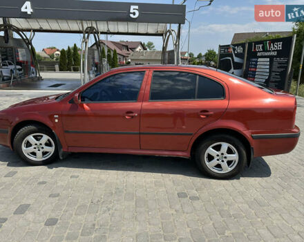 Красный Шкода Октавия, объемом двигателя 1.6 л и пробегом 169 тыс. км за 4999 $, фото 2 на Automoto.ua