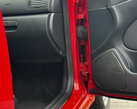 Красный Шкода Октавия, объемом двигателя 1.6 л и пробегом 229 тыс. км за 3599 $, фото 33 на Automoto.ua