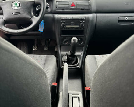 Красный Шкода Октавия, объемом двигателя 1.6 л и пробегом 229 тыс. км за 3599 $, фото 31 на Automoto.ua