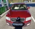 Красный Шкода Октавия, объемом двигателя 1.6 л и пробегом 296 тыс. км за 6500 $, фото 1 на Automoto.ua