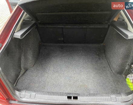 Красный Шкода Октавия, объемом двигателя 1.9 л и пробегом 318 тыс. км за 4300 $, фото 12 на Automoto.ua