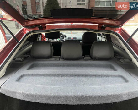 Красный Шкода Октавия, объемом двигателя 1.9 л и пробегом 318 тыс. км за 4300 $, фото 13 на Automoto.ua