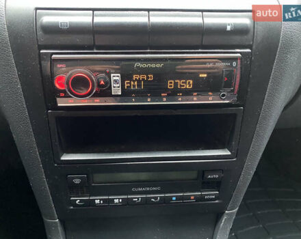 Красный Шкода Октавия, объемом двигателя 1.9 л и пробегом 318 тыс. км за 4300 $, фото 21 на Automoto.ua