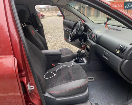 Красный Шкода Октавия, объемом двигателя 1.9 л и пробегом 318 тыс. км за 4300 $, фото 16 на Automoto.ua