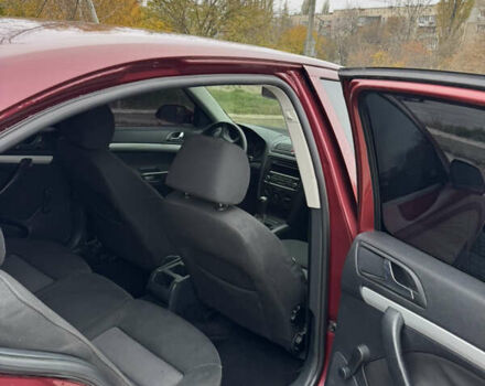 Красный Шкода Октавия, объемом двигателя 1.97 л и пробегом 444 тыс. км за 4650 $, фото 15 на Automoto.ua