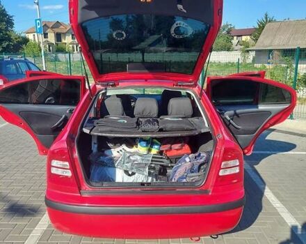 Красный Шкода Октавия, объемом двигателя 1.6 л и пробегом 225 тыс. км за 4999 $, фото 43 на Automoto.ua