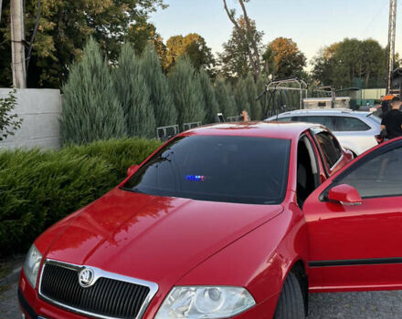 Красный Шкода Октавия, объемом двигателя 1.6 л и пробегом 250 тыс. км за 6000 $, фото 11 на Automoto.ua