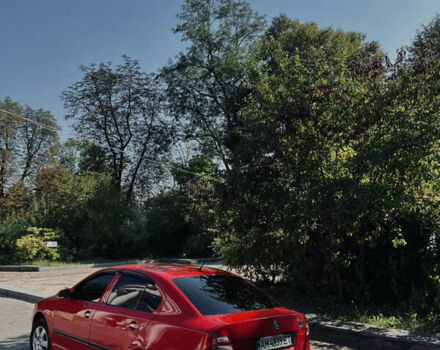 Красный Шкода Октавия, объемом двигателя 1.6 л и пробегом 250 тыс. км за 6000 $, фото 13 на Automoto.ua