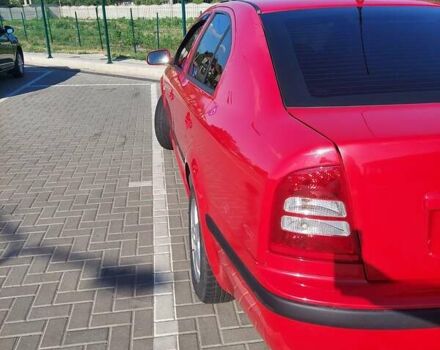 Красный Шкода Октавия, объемом двигателя 1.6 л и пробегом 220 тыс. км за 5200 $, фото 7 на Automoto.ua