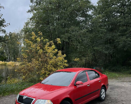 Красный Шкода Октавия, объемом двигателя 1.6 л и пробегом 250 тыс. км за 6000 $, фото 4 на Automoto.ua