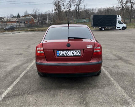 Червоний Шкода Октавія, об'ємом двигуна 1.6 л та пробігом 190 тис. км за 5500 $, фото 3 на Automoto.ua
