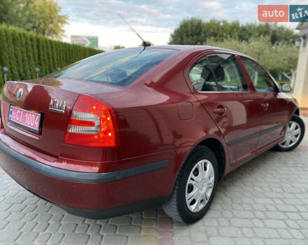 Шкода Октавия 2006 в Дунаевцах на Automoto.ua Красный Шкода Октавия, объемом двигателя 1.6 л и пробегом 243 тыс. км за 5850 $, фото 14 на Automoto.ua