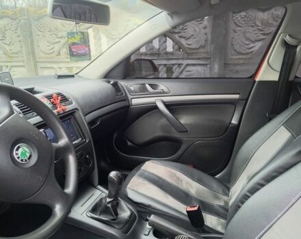 Красный Шкода Октавия, объемом двигателя 1.6 л и пробегом 192 тыс. км за 5900 $, фото 10 на Automoto.ua