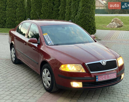 Шкода Октавия 2006 в Дунаевцах на Automoto.ua Красный Шкода Октавия, объемом двигателя 1.6 л и пробегом 243 тыс. км за 5850 $, фото 3 на Automoto.ua