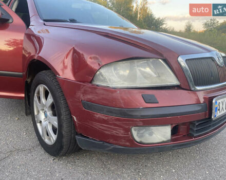 Красный Шкода Октавия, объемом двигателя 1.6 л и пробегом 296 тыс. км за 4700 $, фото 2 на Automoto.ua