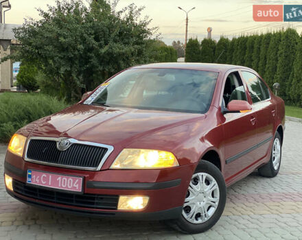 Шкода Октавия 2006 в Дунаевцах на Automoto.ua Красный Шкода Октавия, объемом двигателя 1.6 л и пробегом 243 тыс. км за 5850 $, фото 29 на Automoto.ua