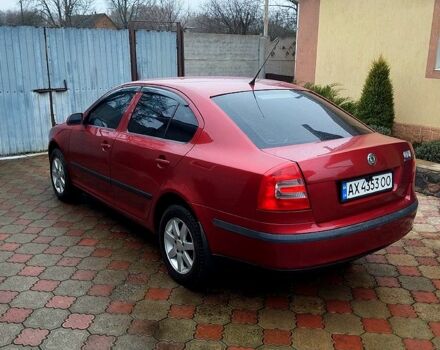 Красный Шкода Октавия, объемом двигателя 1.6 л и пробегом 333 тыс. км за 4999 $, фото 2 на Automoto.ua
