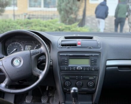 Красный Шкода Октавия, объемом двигателя 2 л и пробегом 100 тыс. км за 2950 $, фото 19 на Automoto.ua