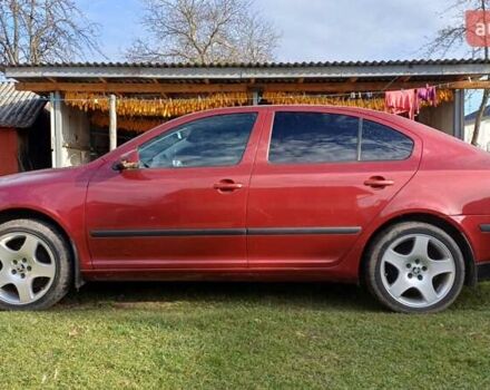 Червоний Шкода Октавія, об'ємом двигуна 1.6 л та пробігом 216 тис. км за 5800 $, фото 1 на Automoto.ua