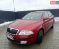 Красный Шкода Октавия, объемом двигателя 1.6 л и пробегом 350 тыс. км за 6600 $, фото 1 на Automoto.ua