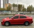 Красный Шкода Октавия, объемом двигателя 1.8 л и пробегом 345 тыс. км за 6300 $, фото 2 на Automoto.ua