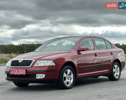 Червоний Шкода Октавія, об'ємом двигуна 1.6 л та пробігом 211 тис. км за 7999 $, фото 24 на Automoto.ua