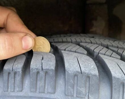 Красный Шкода Октавия, объемом двигателя 1.6 л и пробегом 222 тыс. км за 5250 $, фото 16 на Automoto.ua