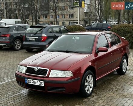 Красный Шкода Октавия, объемом двигателя 1.6 л и пробегом 225 тыс. км за 4750 $, фото 10 на Automoto.ua