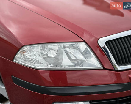 Червоний Шкода Октавія, об'ємом двигуна 1.6 л та пробігом 211 тис. км за 7999 $, фото 18 на Automoto.ua