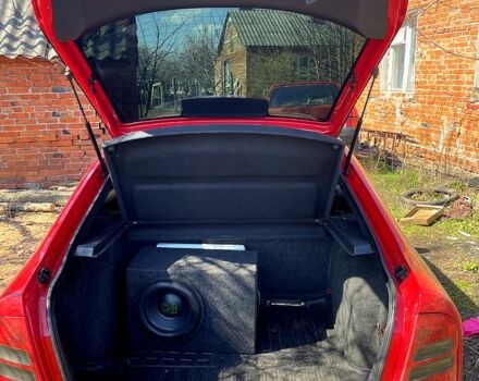 Красный Шкода Октавия, объемом двигателя 1.8 л и пробегом 240 тыс. км за 7100 $, фото 7 на Automoto.ua